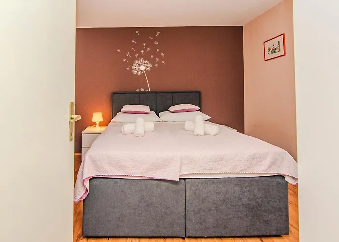 Rustical With Traditional Tavern & Pool Villa Maslenica