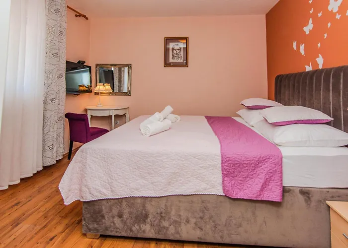 Rustical With Traditional Tavern & Pool Maslenica