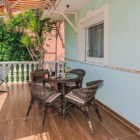 Rustical With Traditional Tavern & Pool * Maslenica