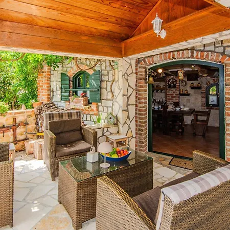 Rustical With Traditional Tavern & Pool Villa *