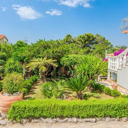 Villa Rustical With Traditional Tavern & Pool Maslenica